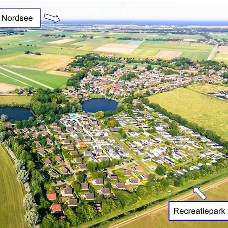 503b Op Recreatiepark De Wielen Alpehytte *